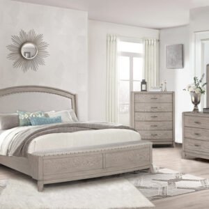 B8000 - Queen/King Bedroom Set (Free Chest)