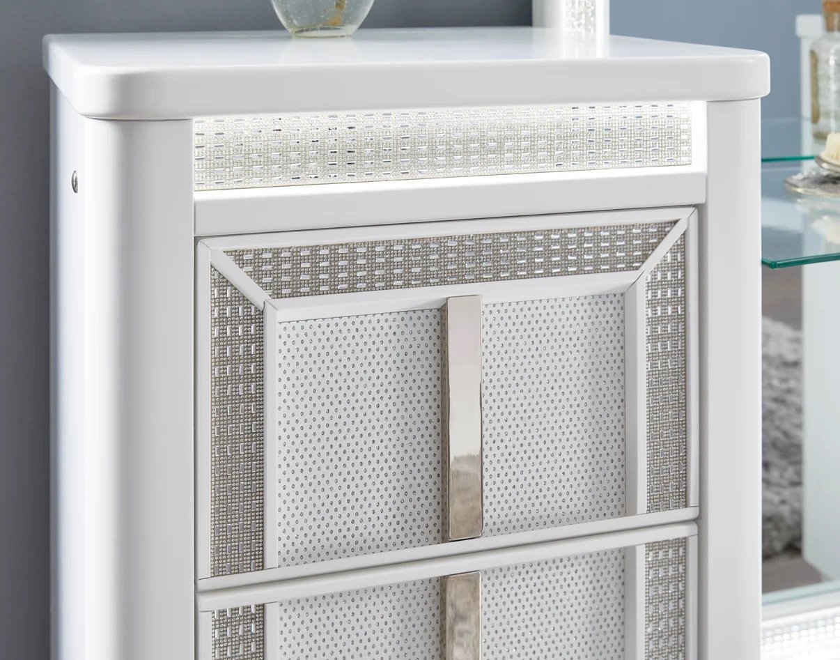 Vanity Set -with Bluetooth Mirror and storage Stool
- Ashley B822 Vanity - Image 7